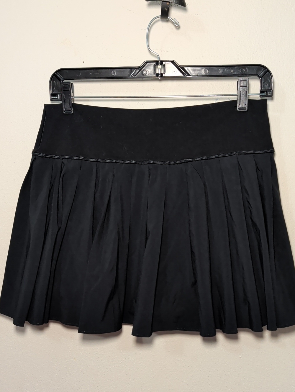 Aerie Offline All Aces Tennis Skort Black Pleated Preppy Women's Size L - Picture 3 of 3